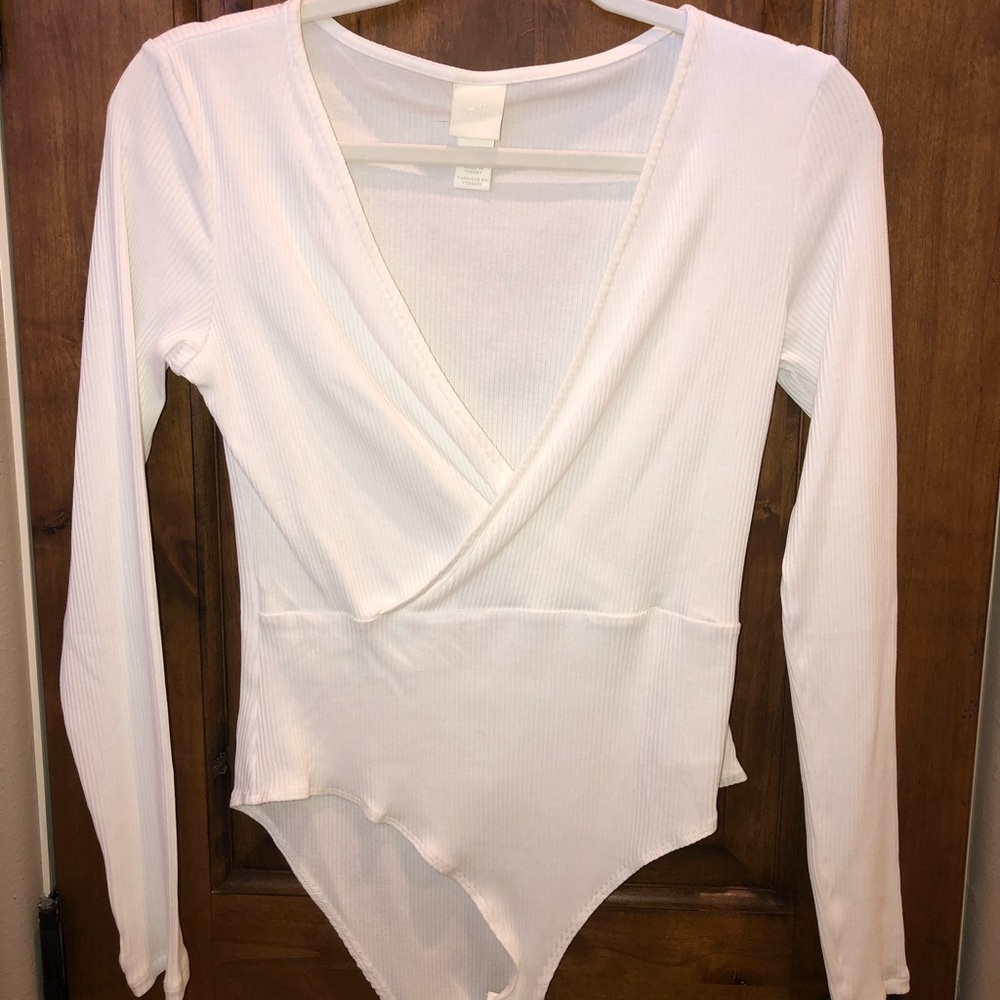 blouse/bodysuit